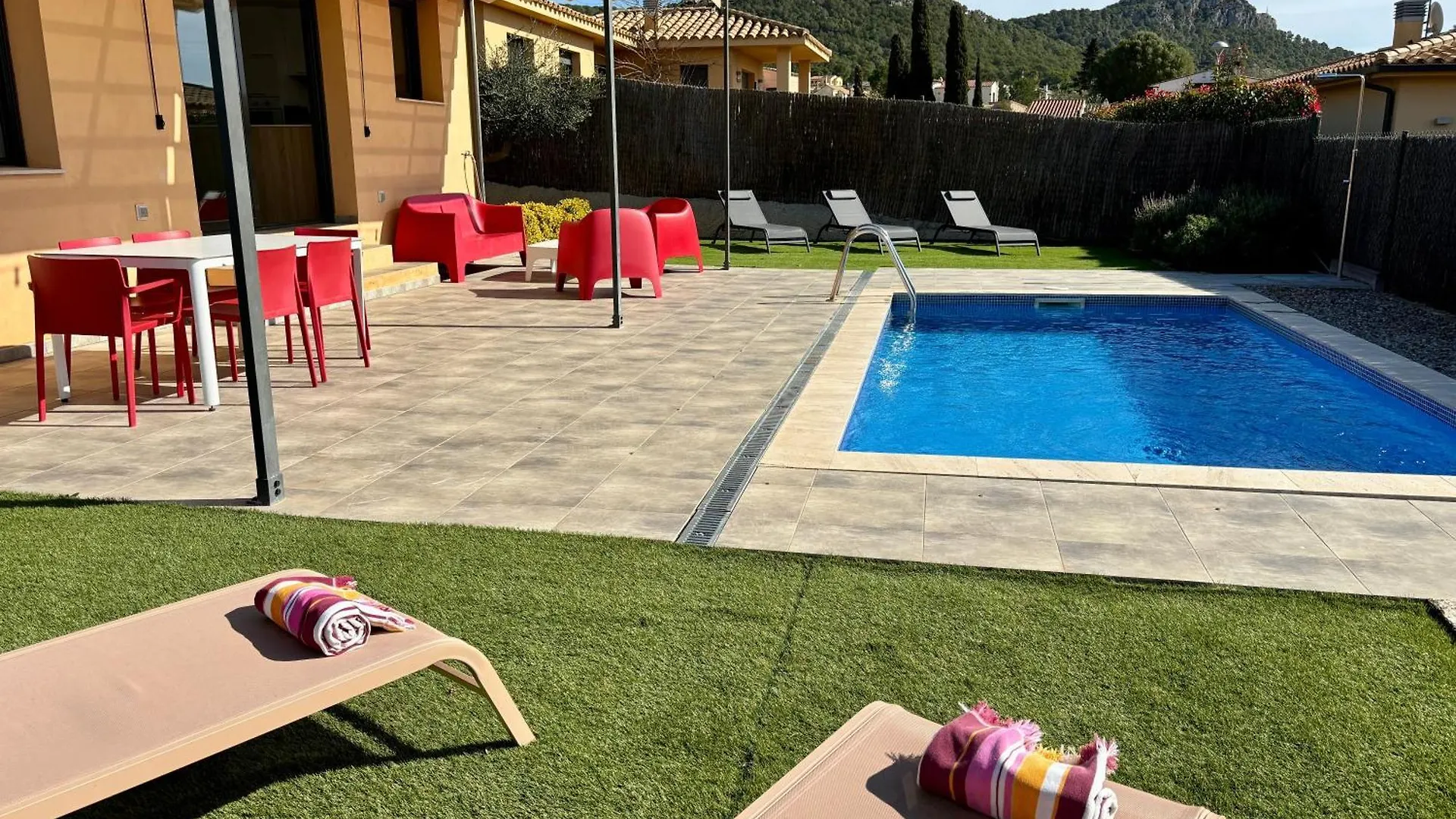 Vila Modernes Einfamilienhaus Mit Pool Torroella de Montgrí 0*,